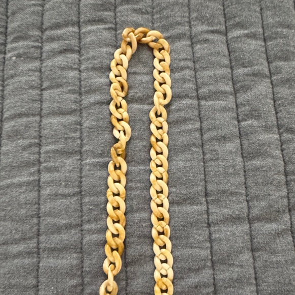Magic Chain Multi Use Accessory - Picture 4 of 5